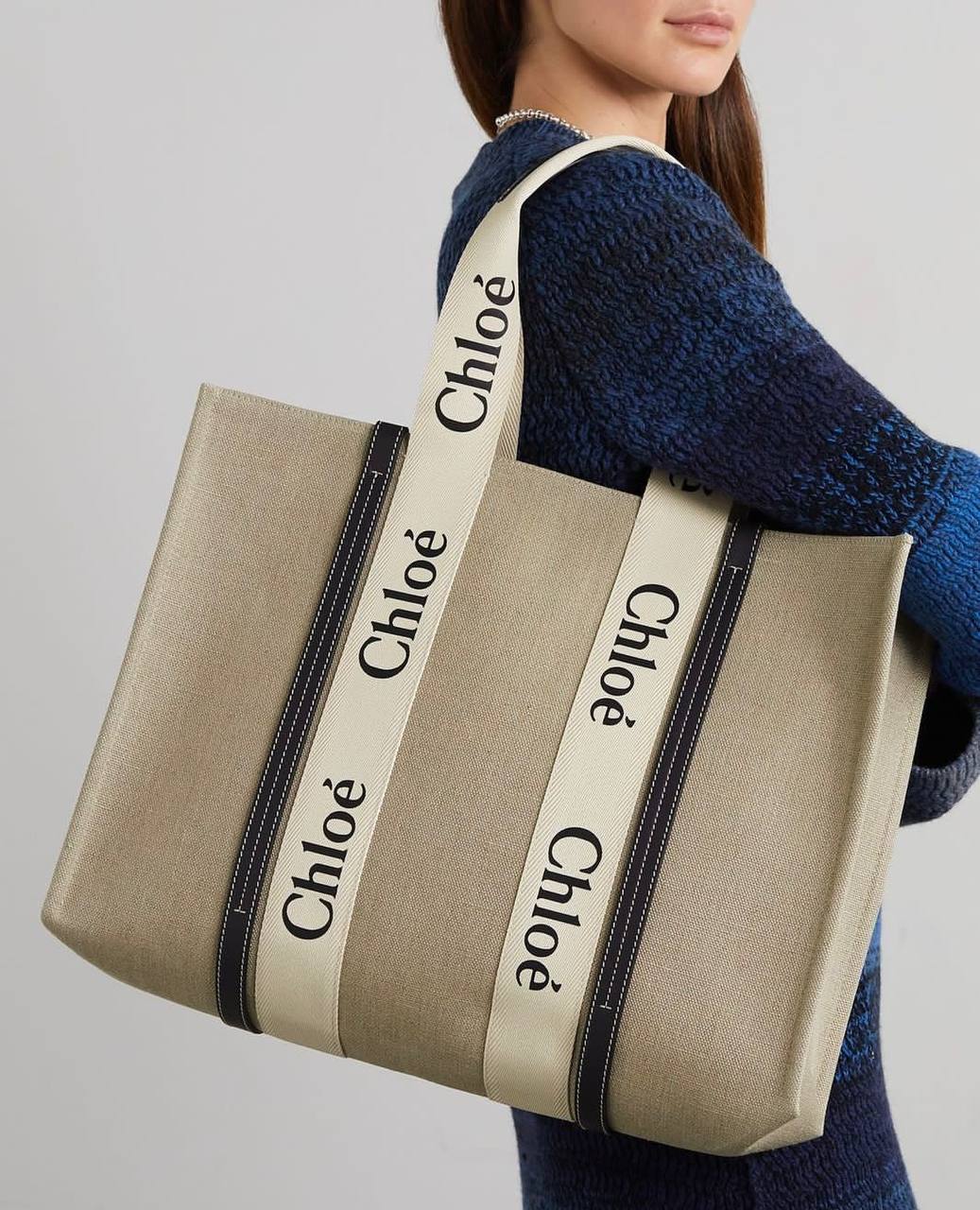 Trendy Women's Chloe Woody Tote Bag (LE2644)