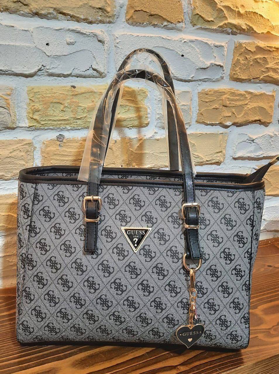 Trendy Guess Handbag for Women (LE3511)