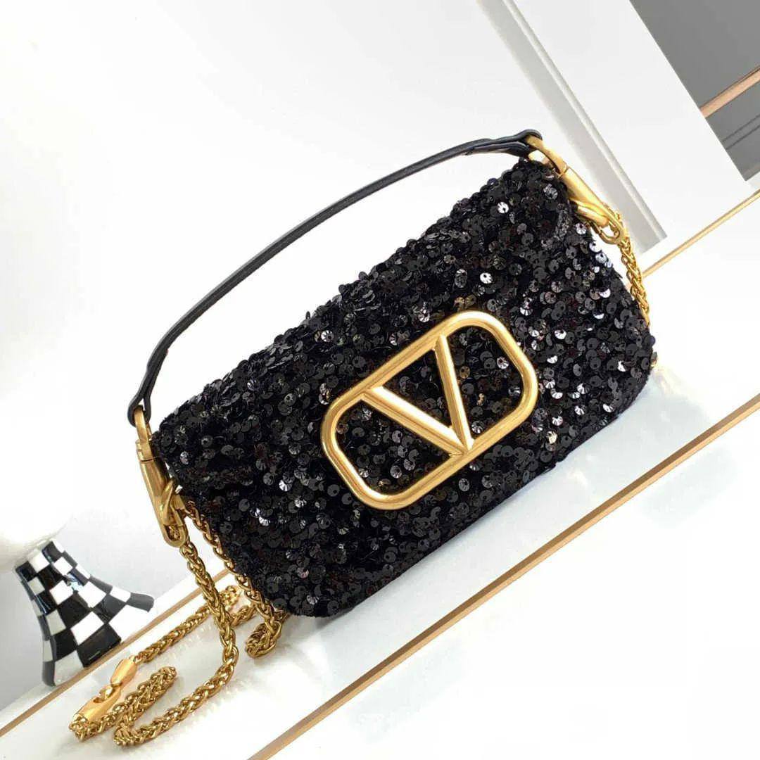 Trendy Valentino Handbag for Women (LE3607)