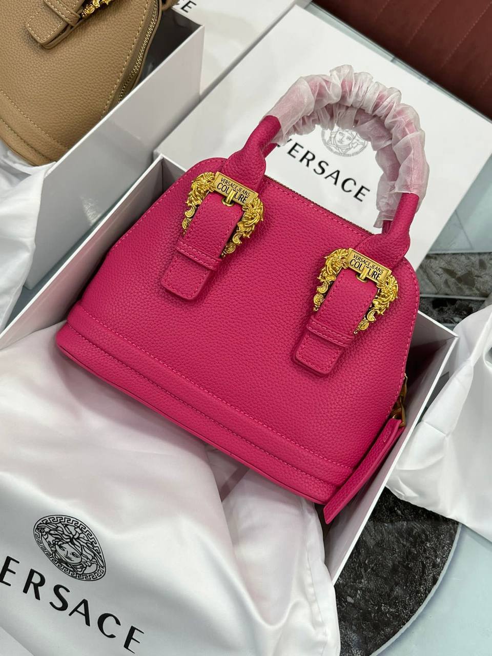 Trendy Versace Handbag for Women (LE3453)