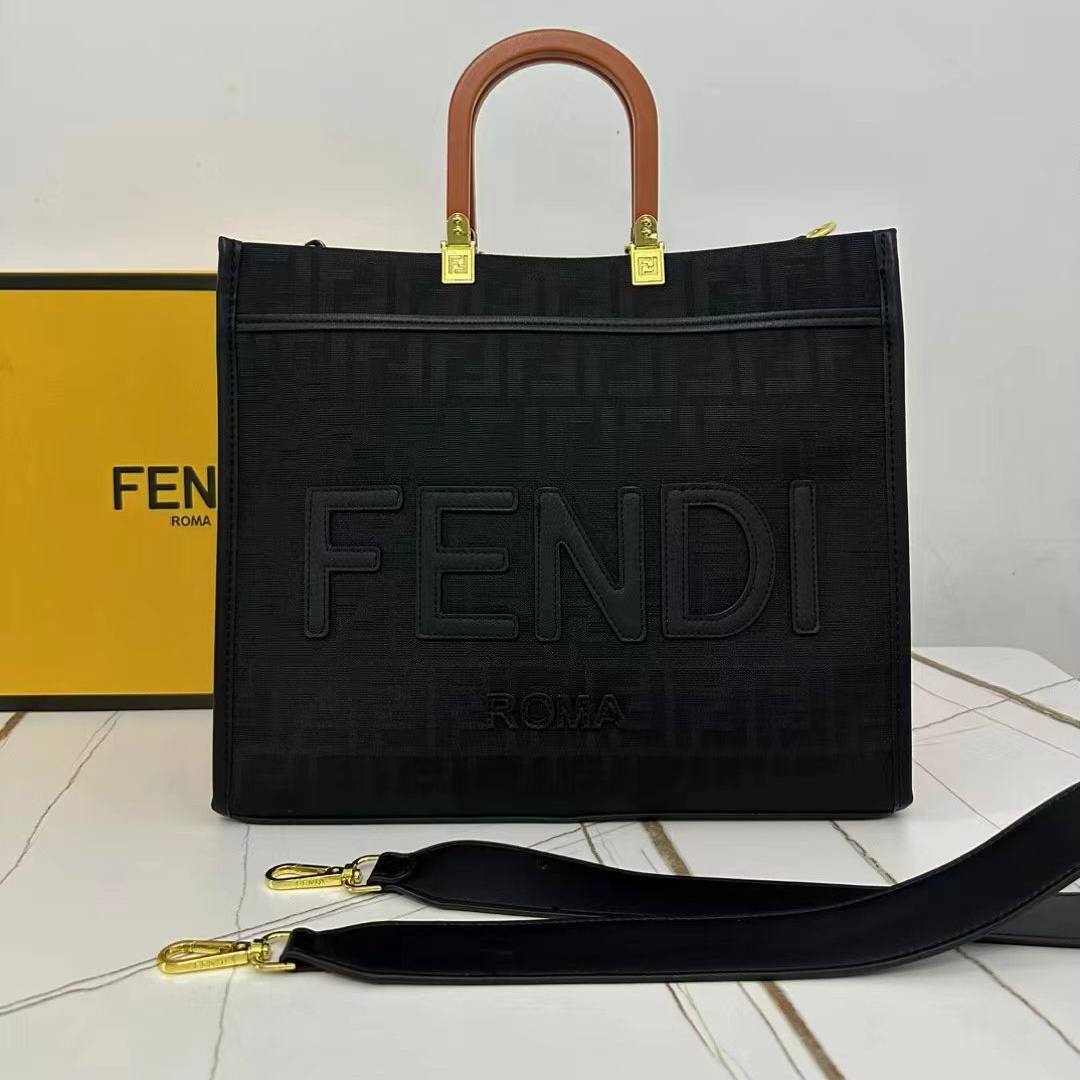Stylish Fendi Tote Bag, Acrylic Latest Edition (LE0291)