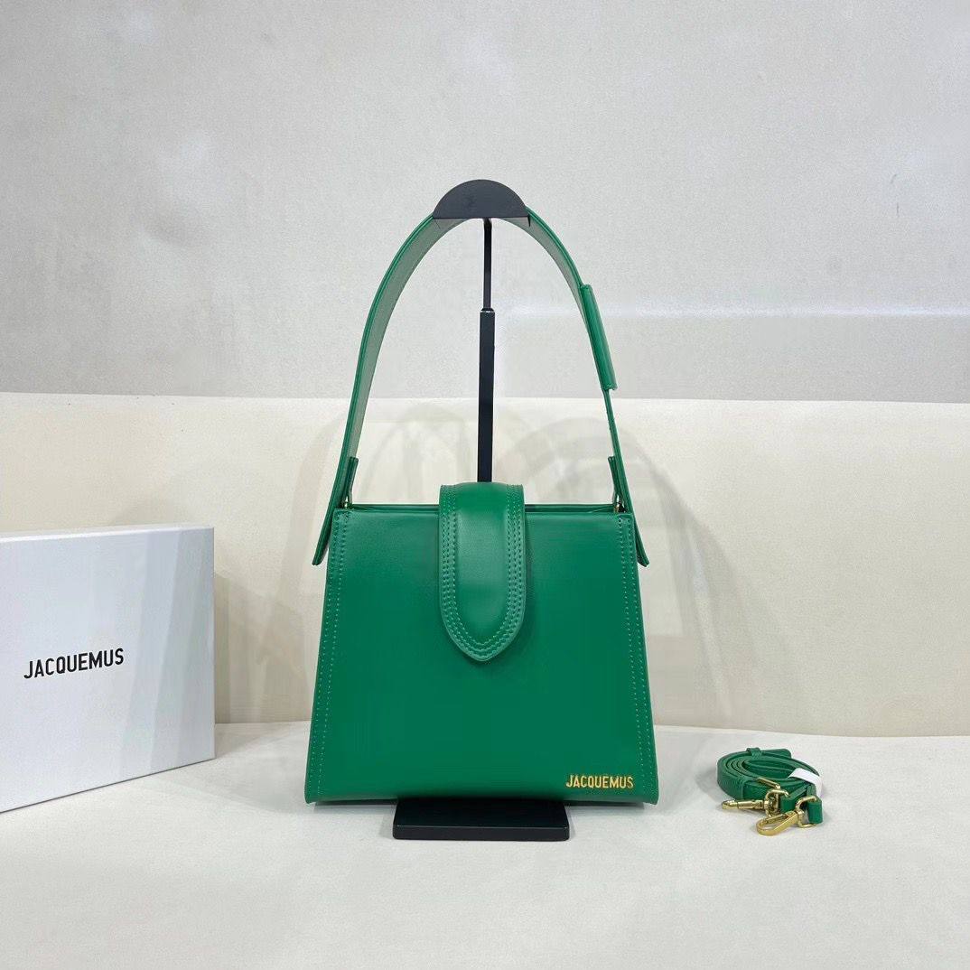 Le Chiquito Jacquemus Hobo Bag For Women (LE0339)
