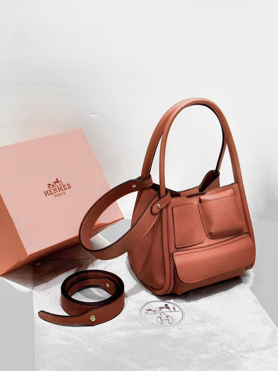 Multi Pocket Hermes Hobo Bag For Women (LE0342)