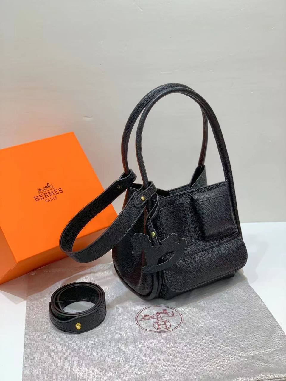 Multi Pocket Hermes Hobo Bag For Women (LE0344)