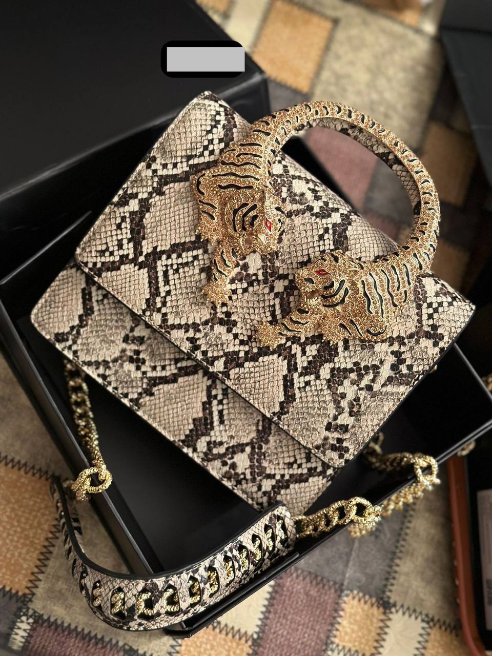 Roberto Cavalli Handbag For Women (LE0518)