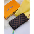 Fancy Women's Louis Vuitton Zippy Wallets (LE0050)